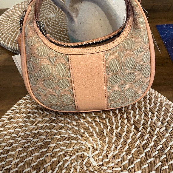 New Coach Pebbled Signature Hobo Bag in Peach - Picture 8 of 16